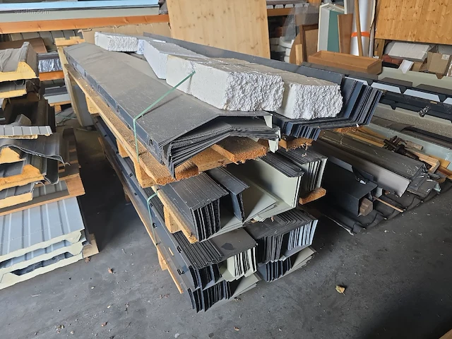 Diverse sandwichpanelen - afbeelding 2 van  9