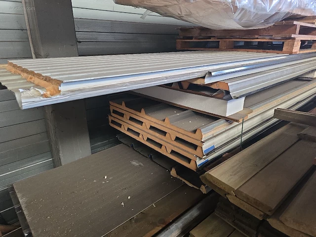Diverse sandwichpanelen - afbeelding 5 van  9