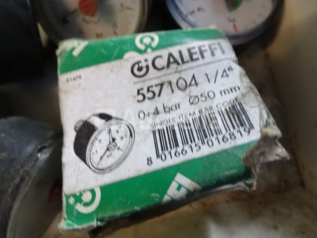 Diverse sanitaire accessoires, verwarming in 4 geberit-containers - afbeelding 6 van  22