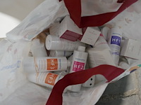 Diverse schoonheidsprodukten - afbeelding 5 van  6