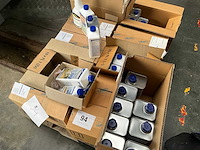 Diverse schoonmaakmiddelen - afbeelding 10 van  11