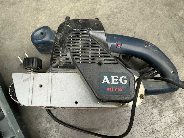 Diverse schuur- en polijstmachines (2x) - afbeelding 3 van  3