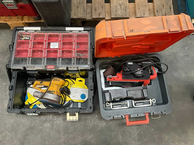 Diverse schuurmachines (2x) - afbeelding 1 van  9