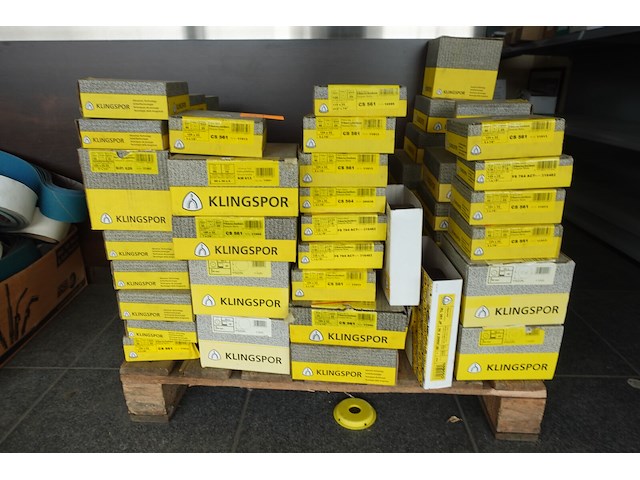 Diverse schuurpapier - afbeelding 11 van  17