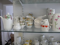 Diverse servies + display - afbeelding 4 van  12