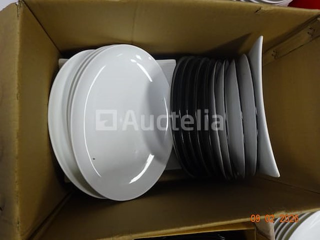 Diverse servies - afbeelding 6 van  18