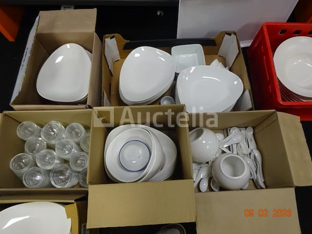 Diverse servies - afbeelding 7 van  18