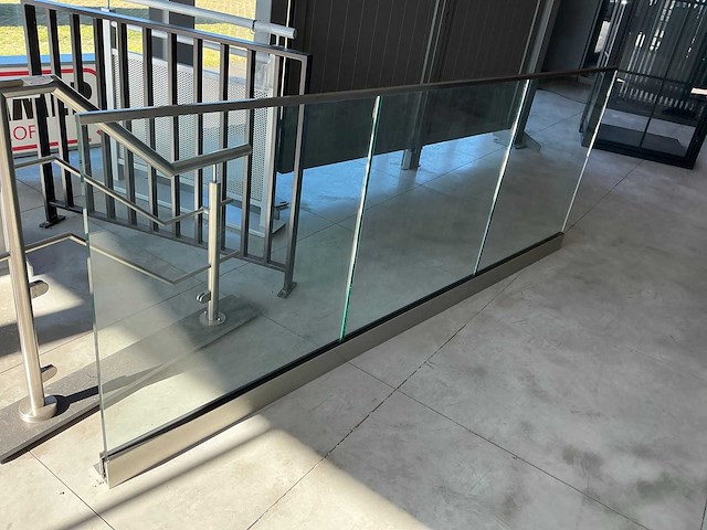 Diverse showroom balustrade (6x) - afbeelding 2 van  7