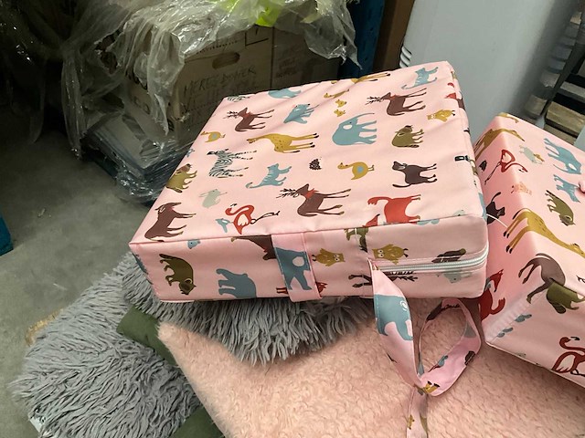 Diverse sierkussens (17x) - afbeelding 8 van  8