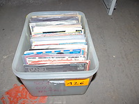 Diverse singles - afbeelding 1 van  5