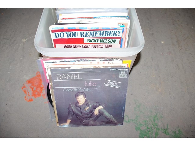 Diverse singles - afbeelding 2 van  5