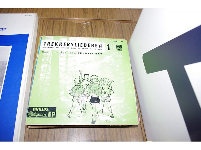 Diverse singles - afbeelding 2 van  4