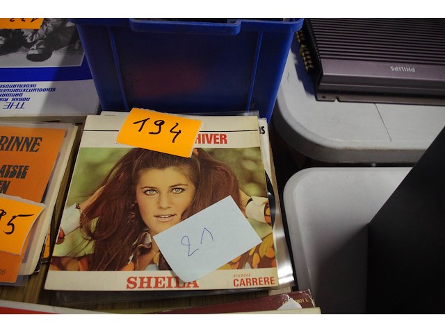 Diverse singles - afbeelding 1 van  4