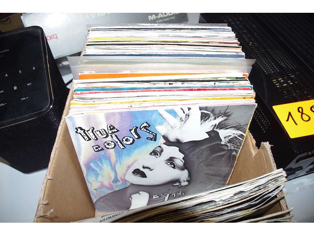 Diverse singles - afbeelding 3 van  3
