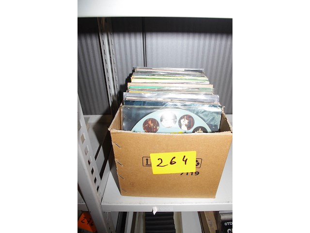 Diverse singles - afbeelding 1 van  3