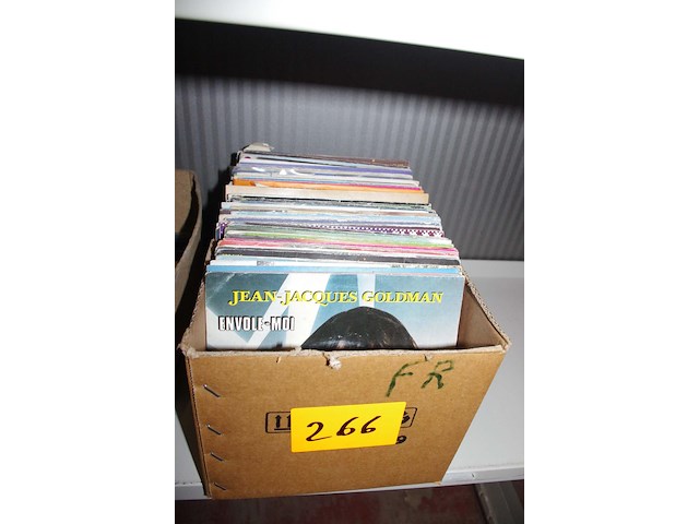 Diverse singles - afbeelding 1 van  3