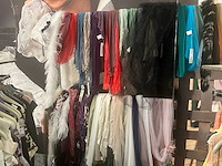 Diverse sjaals (50x) - afbeelding 10 van  21