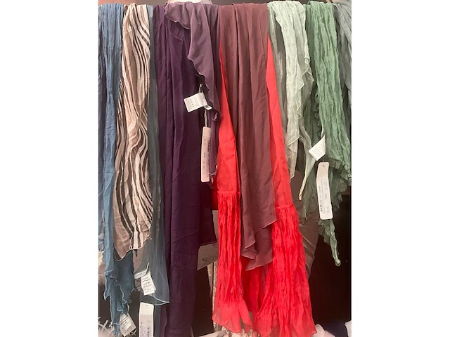 Diverse sjaals (50x) - afbeelding 16 van  21