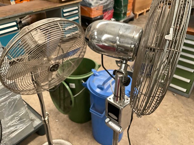 Diverse staande ventilatoren (4x) - afbeelding 3 van  3