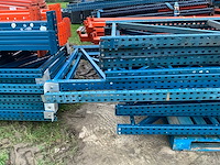 Diverse staanders (13x) - afbeelding 3 van  4