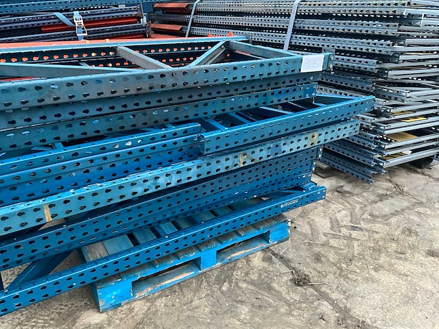 Diverse staanders (13x) - afbeelding 4 van  4