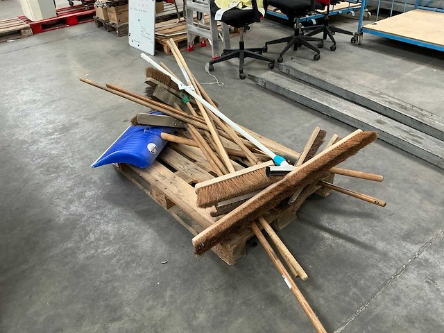 Diverse steelgereedschappen (12x) - afbeelding 1 van  6