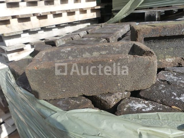 Diverse steenbalans - afbeelding 1 van  9