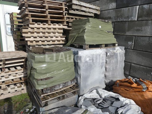 Diverse steenbalans - afbeelding 4 van  9