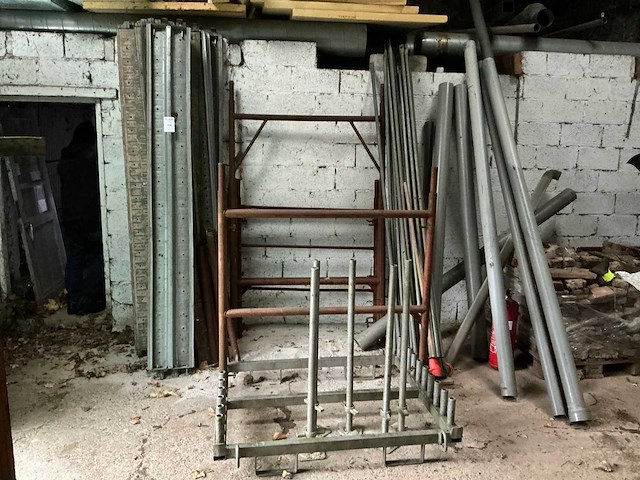 Diverse stelling toebehoren - afbeelding 1 van  6