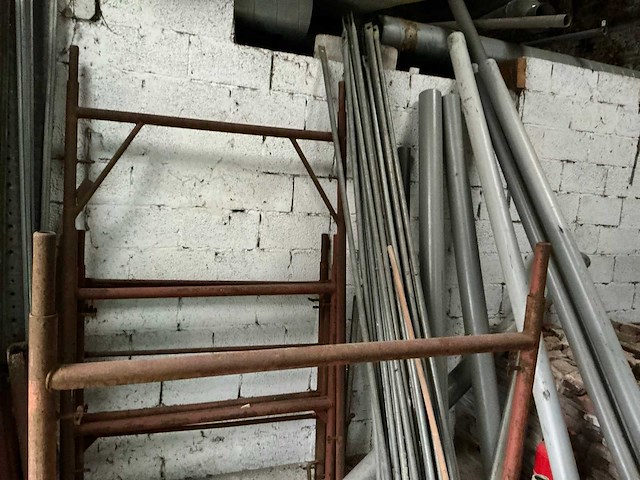 Diverse stelling toebehoren - afbeelding 3 van  6