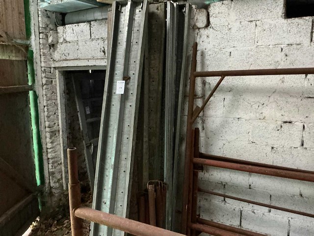 Diverse stelling toebehoren - afbeelding 4 van  6