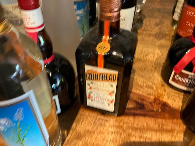 Diverse sterke dranken en likeuren (19x) - afbeelding 4 van  7