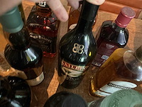 Diverse sterke dranken en likeuren (23x) - afbeelding 4 van  8