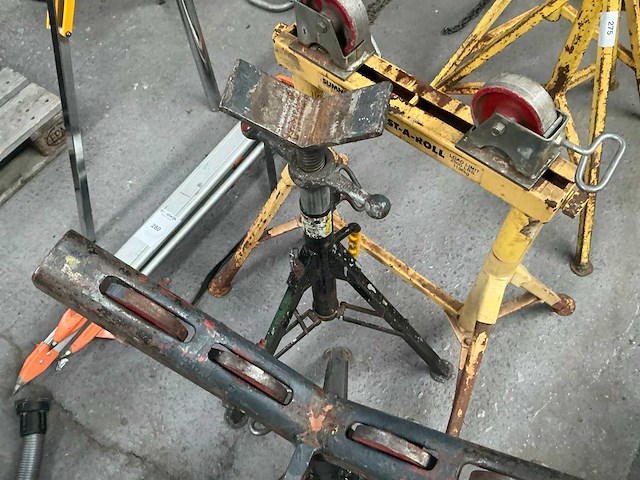 Diverse steunen (3x) - afbeelding 4 van  6