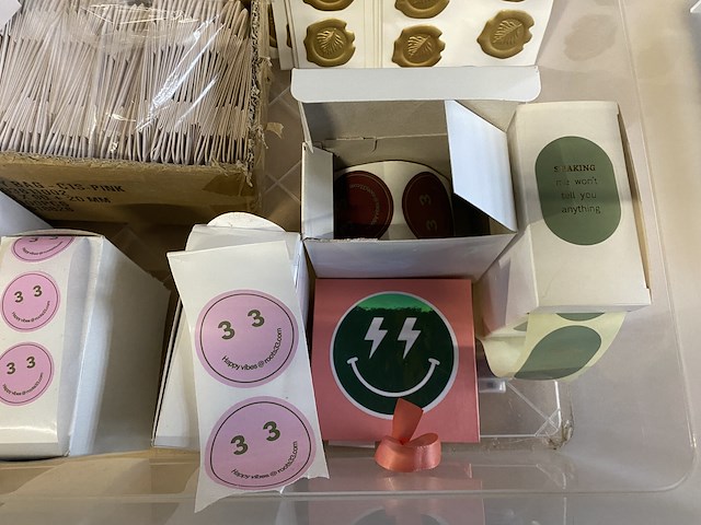 Diverse stickers - lint - deco - verpakking - afbeelding 2 van  5