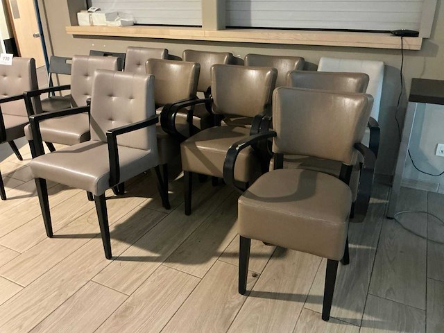 Diverse stoelen (11x) - afbeelding 2 van  5