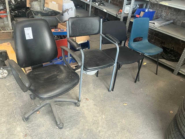 Diverse stoelen (4x) - afbeelding 1 van  6