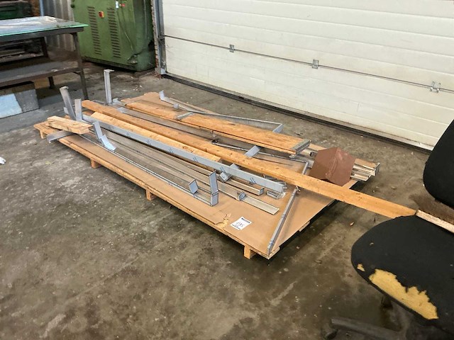 Diverse stoelen (6x) - afbeelding 3 van  4