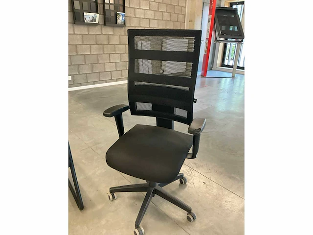Diverse stoelen (7x) - afbeelding 9 van  10