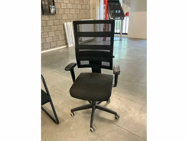 Diverse stoelen (7x) - afbeelding 10 van  10