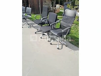 Diverse stoelen - afbeelding 3 van  7