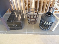 Diverse stoelen - afbeelding 4 van  4