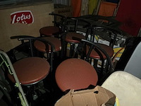 Diverse stoelen - afbeelding 3 van  5