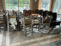 Diverse stoelen - afbeelding 1 van  9