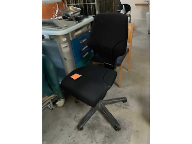 Diverse stoelen/krukken (36x) - afbeelding 6 van  14