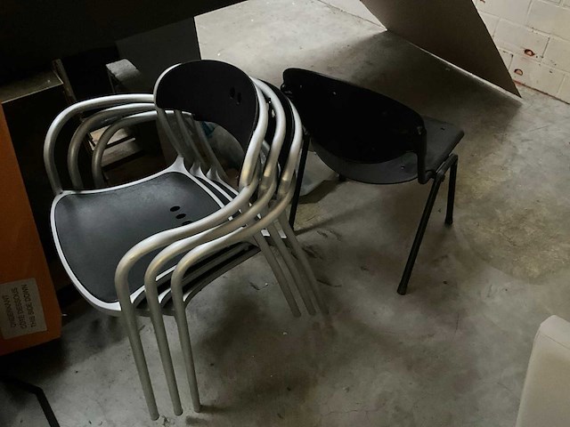 Diverse stoelen/krukken (36x) - afbeelding 12 van  14