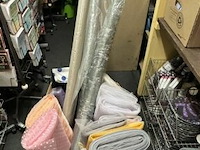 Diverse stoffen op rol