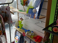 Diverse strandspelen en verkleed - afbeelding 1 van  5