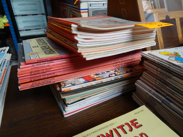 Diverse stripverhalen - afbeelding 2 van  5