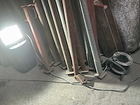 Diverse stutten en steunen - afbeelding 4 van  6